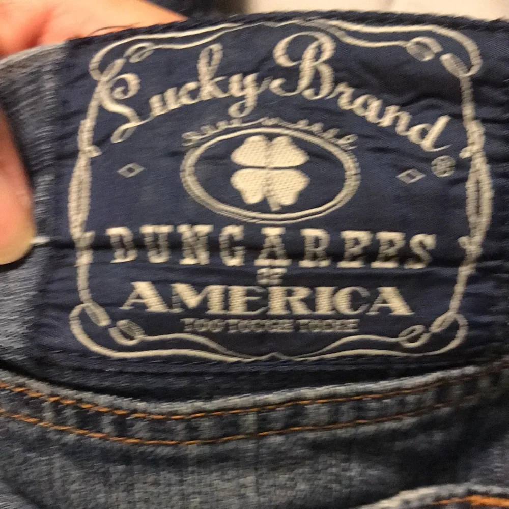 Lucky brand men’s classic jeans